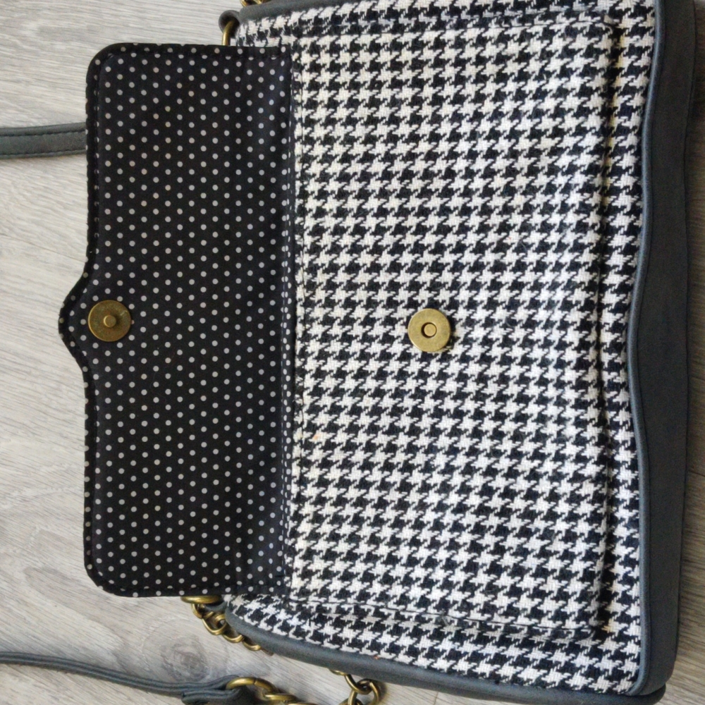 DONATED NWOT Hounds Tooth/Polk-a-dot Crossbody bag - Picture 6 of 9